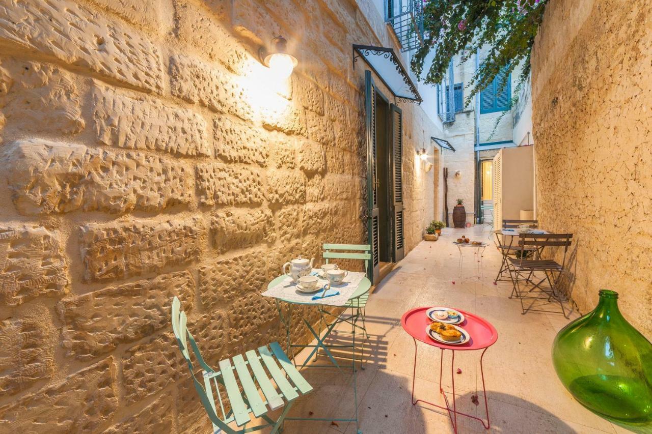 La Luna In Cortile Lecce Exterior foto